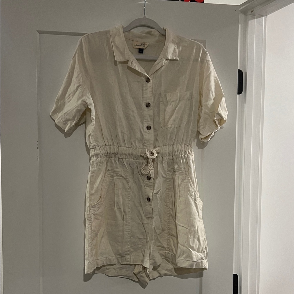 Universal Thread Cream Button-Up Jumpsuit